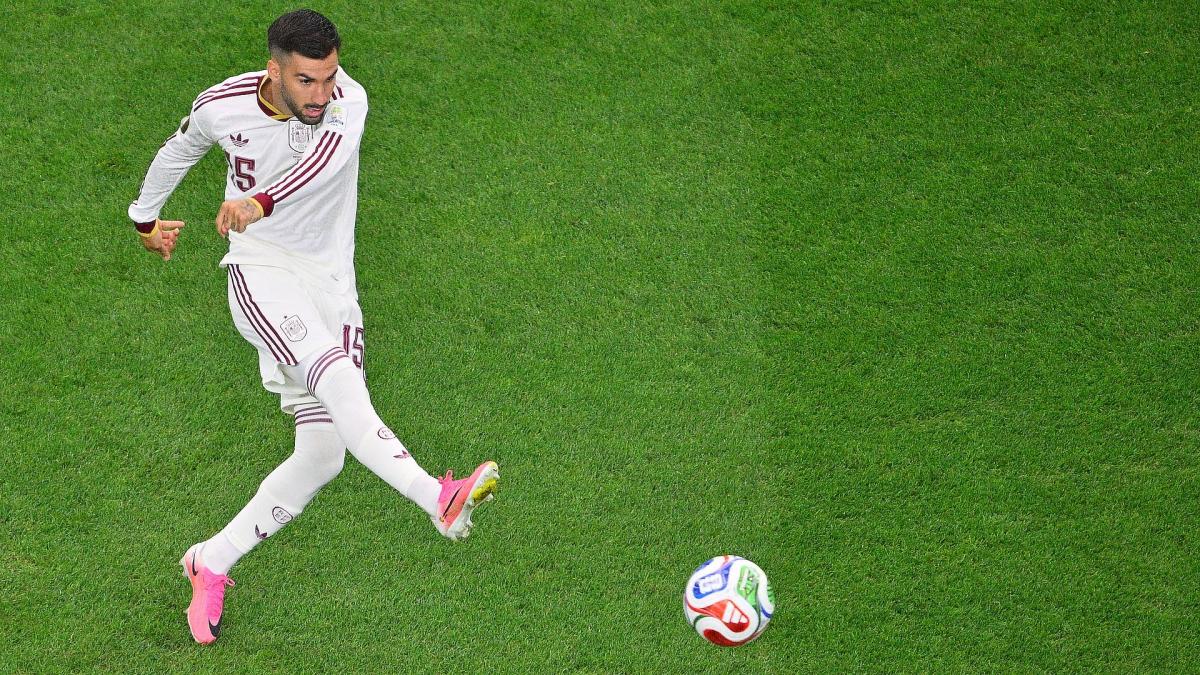 Espagne : Álex Baena affiche son soutien à Lamine Yamal pour le Ballon d’Or