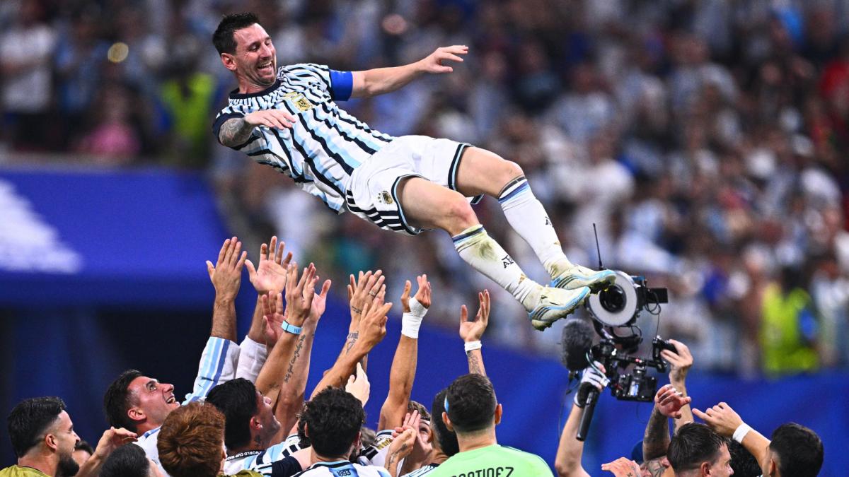 Argentine : un hommage à Lionel Messi organisé sur tous les terrains après sa retraite internationale