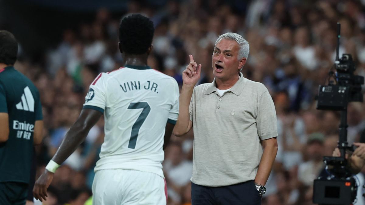 Real Madrid : José Mourinho dénonce le timing de la suspension de Vinicius Real Madrid : José Mourinho dénonce le timing de la suspension de Vinicius