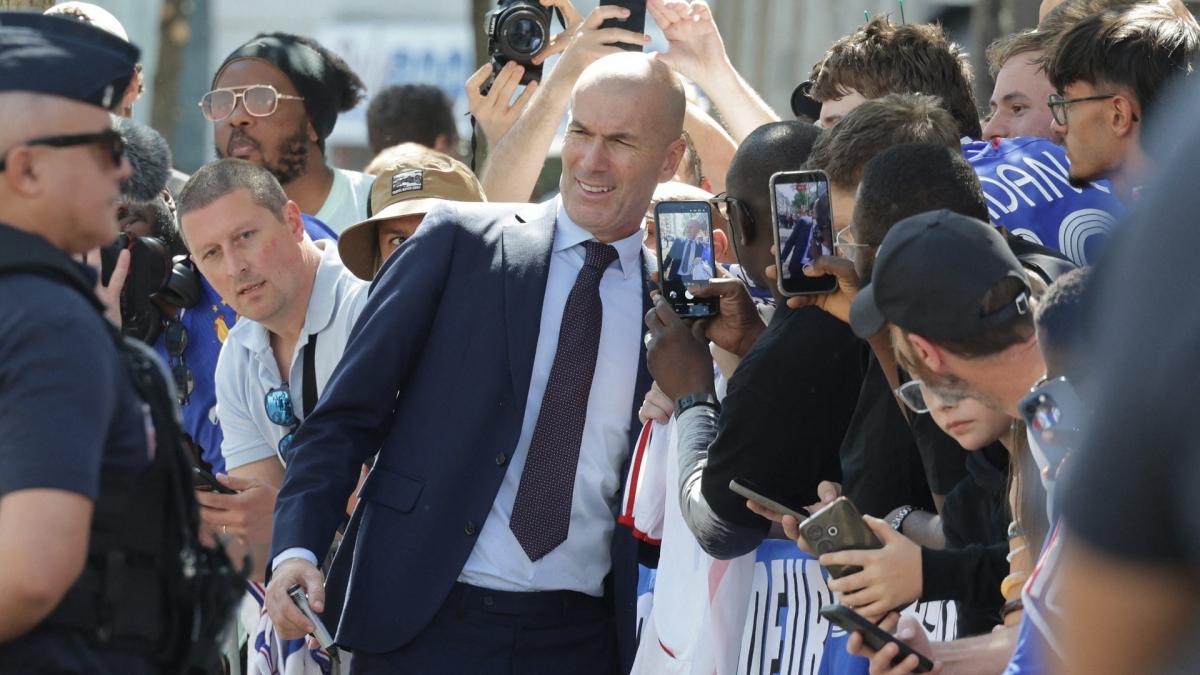 L’incroyable ovation réservée à Zinedine Zidane